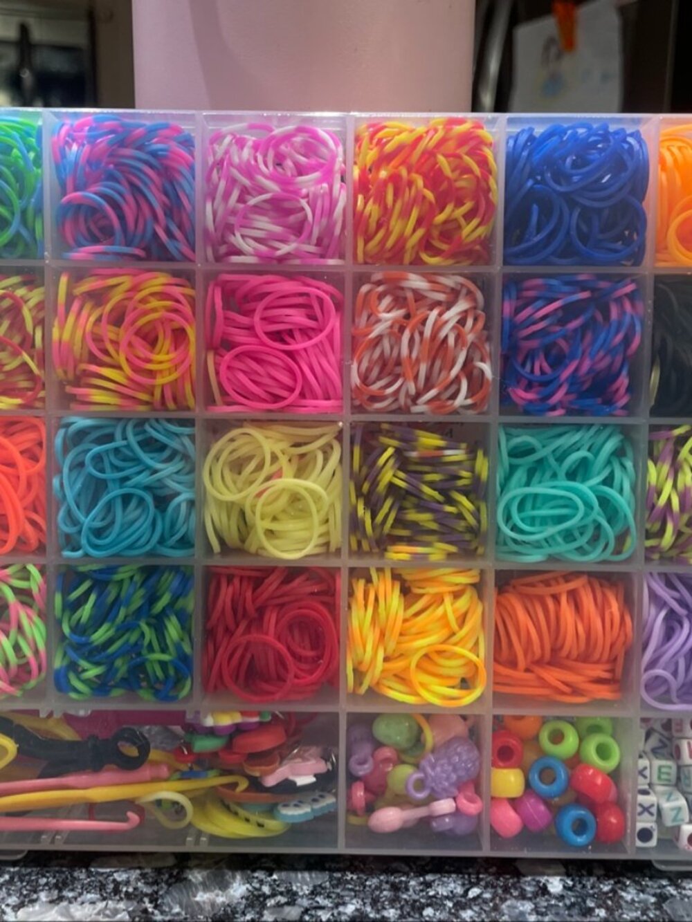 Colorful Rubber Band Loom Bracelet Making Kit with Case, New